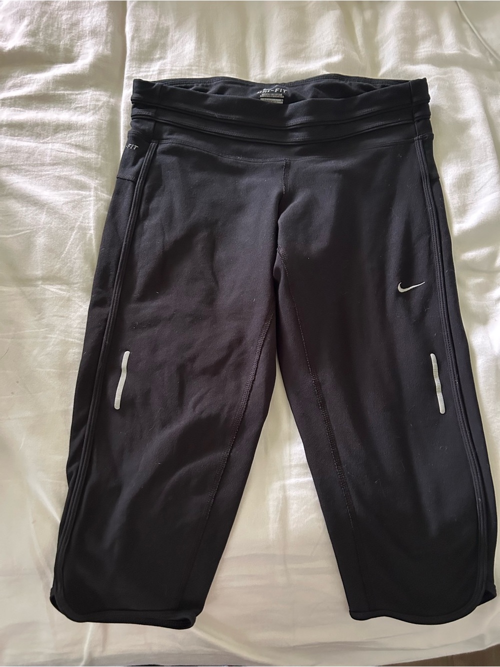 Nike Black Kids Capri Leggings with Reflective Accents